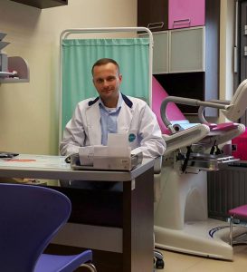 dr n. med. Miłosz Pietrus Miłosz Pietrus - ginekolog, położnik