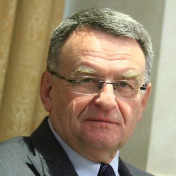 19198497_468478040162842_745317976_n