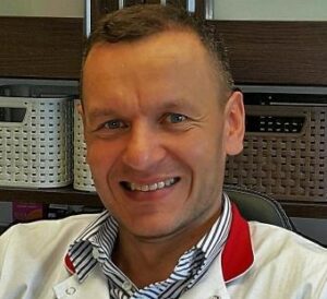 Dr Ziemowit Wroński