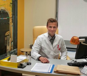 Dr n. med. Maciej Bochenek