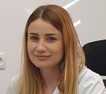 Dr Magdalena Jędrychowska